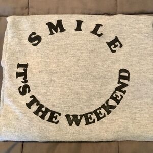 😀 “Smile it’s the weekend” long sleeve sweater